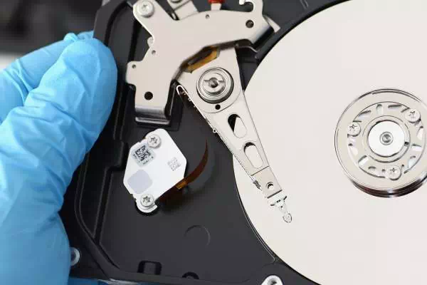 Obnova dat z pevných disků